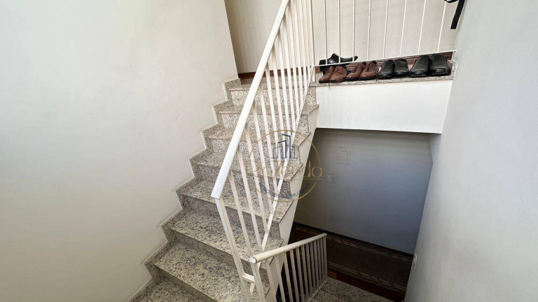 Imagem Sobrado com 3 Quartos à Venda, 229 m² em Vila Pires - Santo André Imagem Sobrado com 3 Quartos à Venda, 229 m² em Vila Pires - Santo André