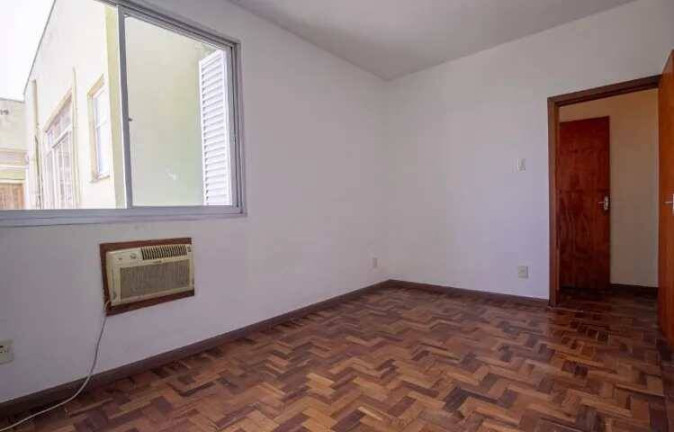 Imagem Apartamento com 2 Quartos à Venda, 76 m² em Floresta - Porto Alegre