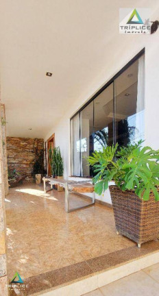 Imagem Casa com 5 Quartos à Venda, 348 m² em Nossa Senhora De Lourdes - Juiz De Fora Imagem Casa com 5 Quartos à Venda, 348 m² em Nossa Senhora De Lourdes - Juiz De Fora