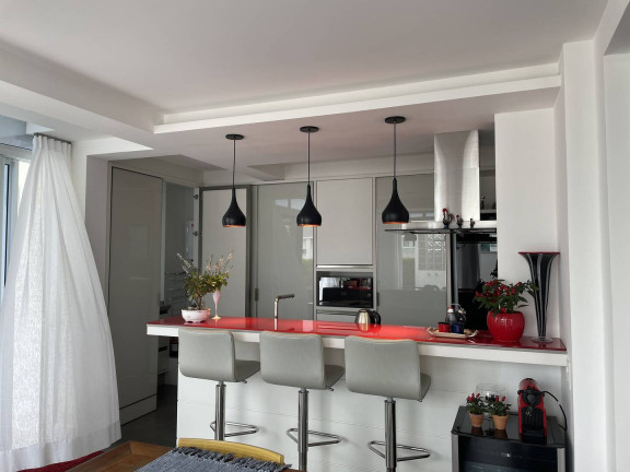 Imagem Apartamento com 3 Quartos à Venda, 250 m² em Canasvieiras - Florianópolis Imagem Apartamento com 3 Quartos à Venda, 250 m² em Canasvieiras - Florianópolis