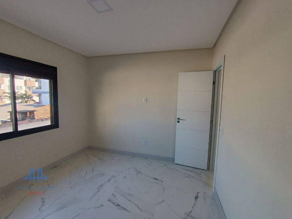 Imagem Casa com 3 Quartos à Venda, 179 m² em Canasvieiras - Florianópolis Imagem Casa com 3 Quartos à Venda, 179 m² em Canasvieiras - Florianópolis