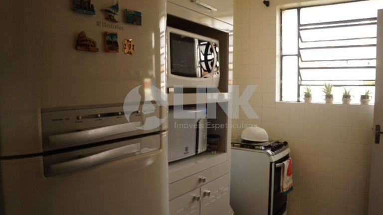 Imagem Apartamento com 2 Quartos à Venda, 58 m² em Vila Ipiranga - Porto Alegre
