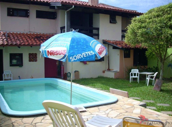 Imagem Imóvel com 21 Quartos à Venda, 300 m² em Praia Da Cal - Torres Imagem Imóvel com 21 Quartos à Venda, 300 m² em Praia Da Cal - Torres