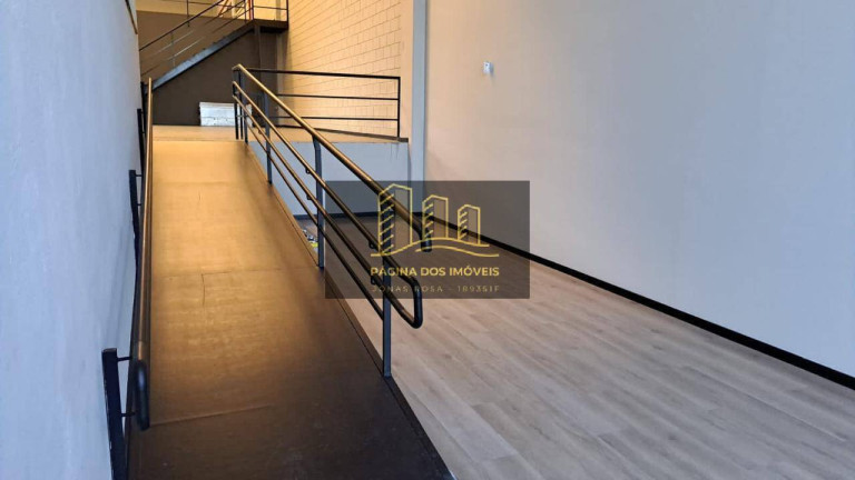 Imagem Galpão à Venda, 1.361 m² em Tamboré - Santana De Parnaíba Imagem Galpão à Venda, 1.361 m² em Tamboré - Santana De Parnaíba