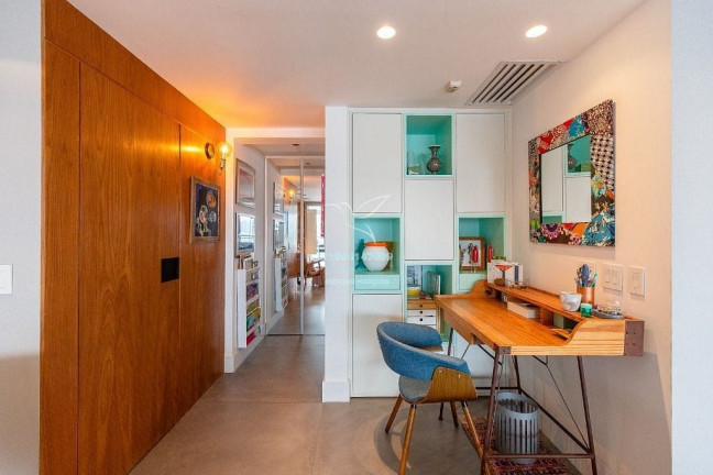 Imagem Apartamento com 3 Quartos à Venda, 201 m² em Itaim Bibi - São Paulo
