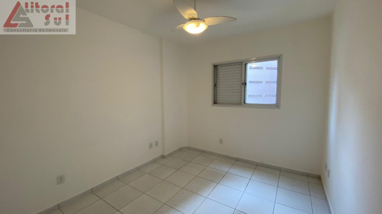 Imagem Apartamento com 2 Quartos à Venda, 76 m² em Guilhermina - Praia Grande