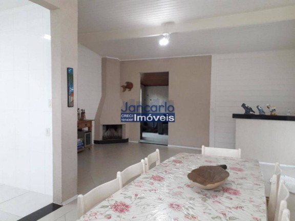 Imagem Casa com 6 Quartos para Temporada, 180 m² em Morada Da Praia - Bertioga Imagem Casa com 6 Quartos para Temporada, 180 m² em Morada Da Praia - Bertioga
