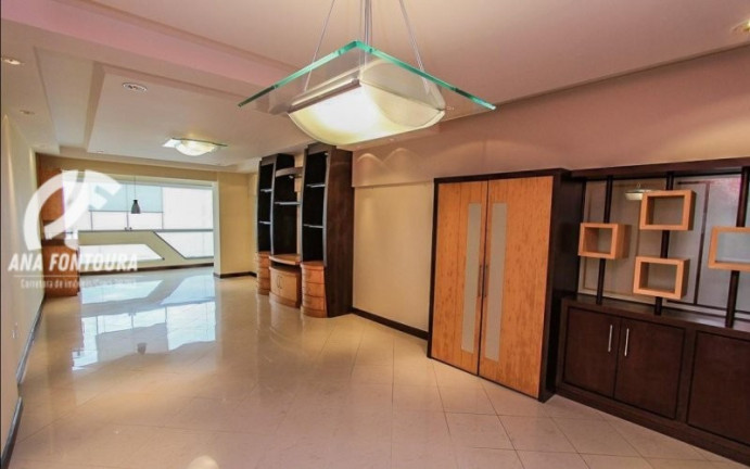 Imagem Apartamento com 3 Quartos à Venda, 202 m² em Centro - Balneário Camboriú