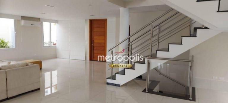Imagem Sobrado com 4 Quartos à Venda ou Locação, 570 m² em Cerâmica - São Caetano Do Sul Imagem Sobrado com 4 Quartos à Venda ou Locação, 570 m² em Cerâmica - São Caetano Do Sul