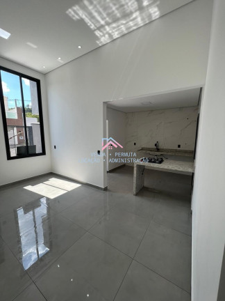 Imagem Casa com 2 Quartos à Venda, 75 m² em Jardim Vale Verde - Jundiaí Imagem Casa com 2 Quartos à Venda, 75 m² em Jardim Vale Verde - Jundiaí