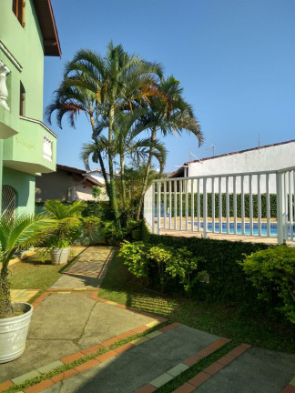 Imagem Sobrado com 2 Quartos à Venda, 115 m² em Martim De Sa - Caraguatatuba