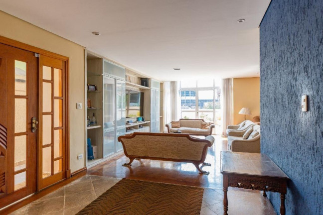 Imagem Casa com 4 Quartos à Venda, em Morumbi - São Paulo Imagem Casa com 4 Quartos à Venda, em Morumbi - São Paulo