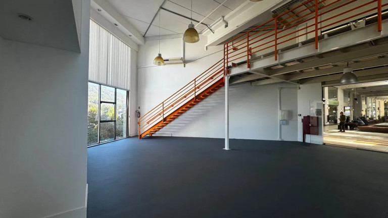 Imagem Sala Comercial à Venda, 250 m² em Saco Grande 2 - Florianópolis Imagem Sala Comercial à Venda, 250 m² em Saco Grande 2 - Florianópolis