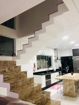 Imagem Sobrado com 3 Quartos à Venda, 430 m² em Itaim - Guarulhos Imagem Sobrado com 3 Quartos à Venda, 430 m² em Itaim - Guarulhos