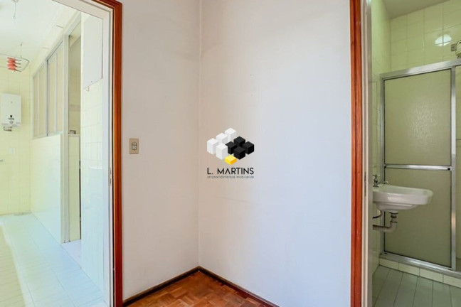Imagem Apartamento com 3 Quartos à Venda, 217 m² em Independência - Porto Alegre Imagem Apartamento com 3 Quartos à Venda, 217 m² em Independência - Porto Alegre