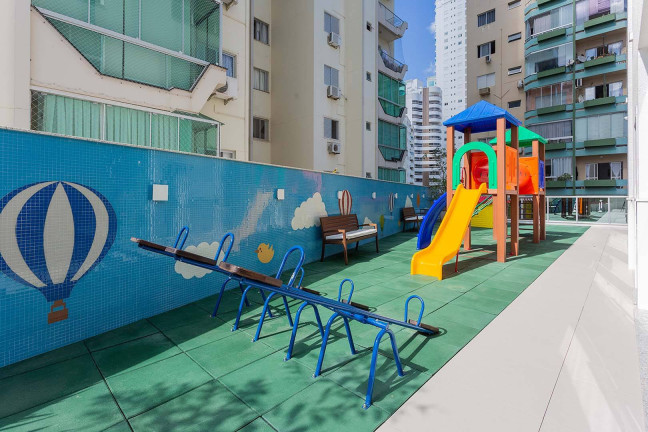 Imagem Apartamento com 4 Quartos à Venda, em Centro - Balneário Camboriú Imagem Apartamento com 4 Quartos à Venda, em Centro - Balneário Camboriú