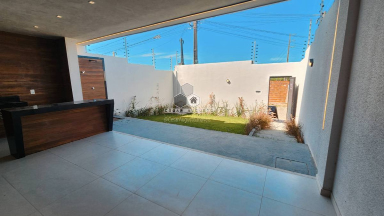 Imagem Casa com 4 Quartos à Venda, 158 m² em Precabura - Eusébio Imagem Casa com 4 Quartos à Venda, 158 m² em Precabura - Eusébio