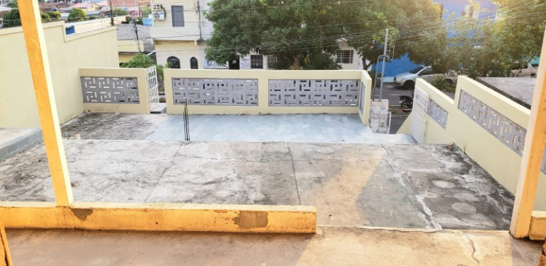 Imagem Casa com 3 Quartos à Venda, 360 m² em Parque 10 De Novembro - Manaus Imagem Casa com 3 Quartos à Venda, 360 m² em Parque 10 De Novembro - Manaus
