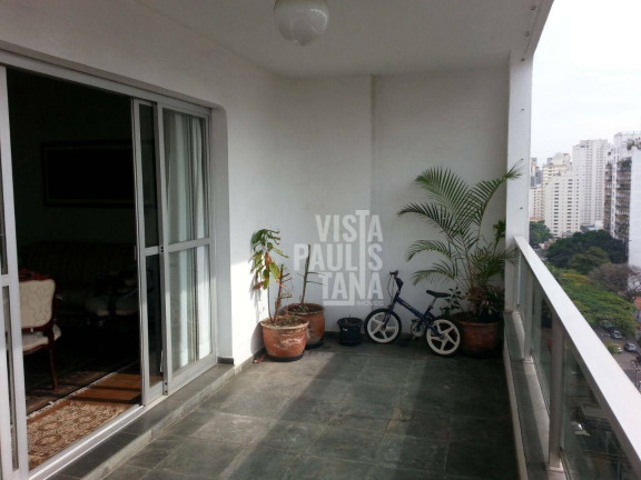 Apartamento com 4 Quartos à Venda, 220 m² em Moema - São Paulo