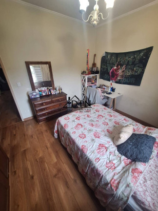 Imagem Sobrado com 3 Quartos à Venda, 263 m² em Vila Bastos - Santo André Imagem Sobrado com 3 Quartos à Venda, 263 m² em Vila Bastos - Santo André