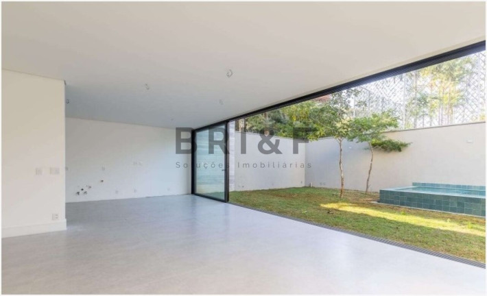 Imagem Casa com 5 Quartos à Venda, 867 m² em Brooklin - São Paulo Imagem Casa com 5 Quartos à Venda, 867 m² em Brooklin - São Paulo