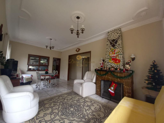 Imagem Casa com 4 Quartos à Venda, 504 m² em Vale Do Paraíso - Teresópolis Imagem Casa com 4 Quartos à Venda, 504 m² em Vale Do Paraíso - Teresópolis
