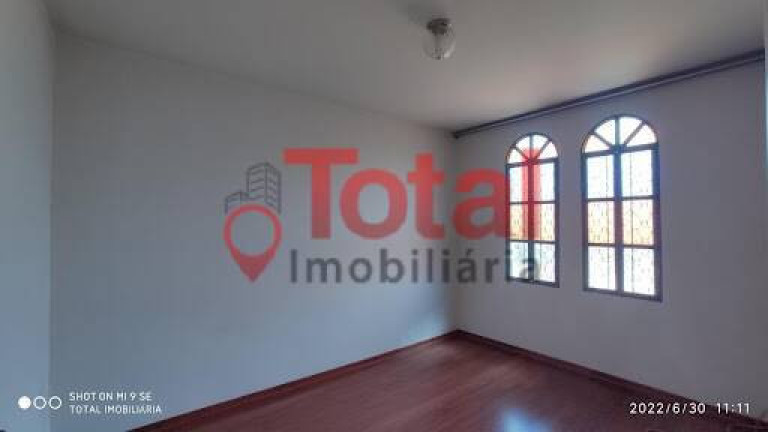 Imagem Casa com 3 Quartos à Venda, 400 m² em Professores - Coronel Fabriciano Imagem Casa com 3 Quartos à Venda, 400 m² em Professores - Coronel Fabriciano
