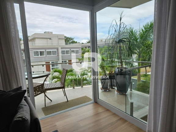 Imagem Casa com 6 Quartos à Venda, 556 m² em Riviera | Módulo 17 - Bertioga Imagem Casa com 6 Quartos à Venda, 556 m² em Riviera | Módulo 17 - Bertioga