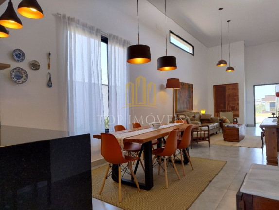 Imagem Casa com 3 Quartos à Venda, 300 m² em Residencial Colinas - Caçapava
