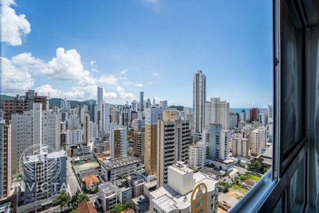 Imagem Apartamento com 4 Quartos à Venda, 144 m² em Centro - Balneário Camboriú Imagem Apartamento com 4 Quartos à Venda, 144 m² em Centro - Balneário Camboriú
