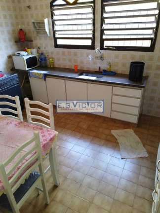 Imagem Casa com 3 Quartos à Venda, 222 m² em Solemar - Praia Grande Imagem Casa com 3 Quartos à Venda, 222 m² em Solemar - Praia Grande