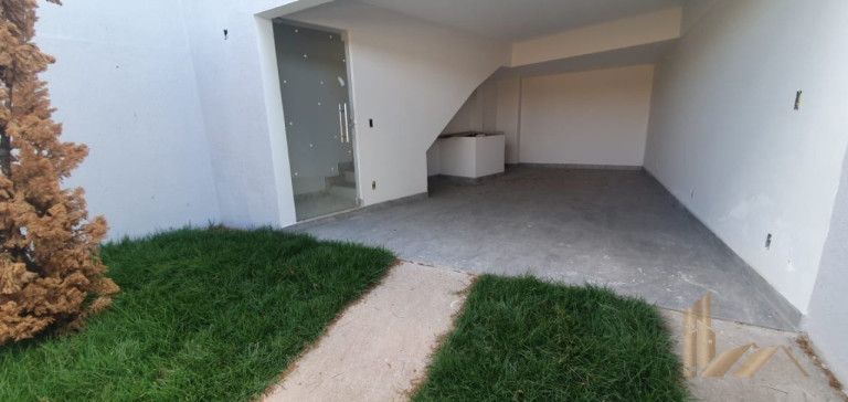 Imagem Casa com 2 Quartos à Venda, 95 m² em Céu Azul - Belo Horizonte Imagem Casa com 2 Quartos à Venda, 95 m² em Céu Azul - Belo Horizonte