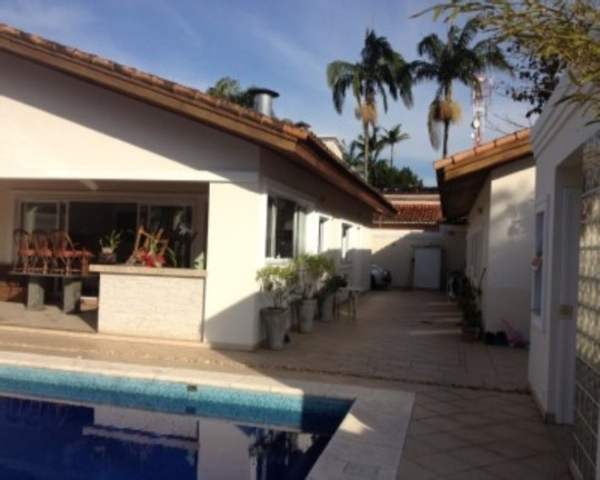 Imagem Casa com 3 Quartos à Venda, 220 m² em Jardim Virgínia - Guarujá