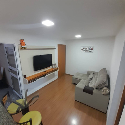 Apartamento com 2 Quartos à Venda,  em Conjunto Residencial Frei Fidelis - Botucatu