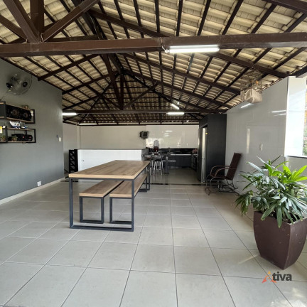 Imagem Casa com 3 Quartos à Venda, 123 m² Imagem Casa com 3 Quartos à Venda, 123 m²