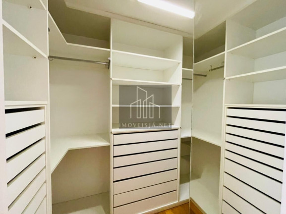 Imagem Apartamento com 3 Quartos à Venda, 215 m² em Sumaré - São Paulo Imagem Apartamento com 3 Quartos à Venda, 215 m² em Sumaré - São Paulo