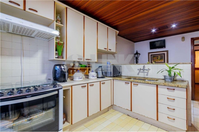 Imagem Imóvel com 3 Quartos à Venda,  em Bela Vista - Porto Alegre