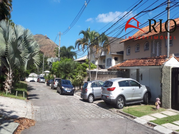 Imagem Imóvel à Venda, 7.478 m² em Freguesia (jacarepaguá) - Rio De Janeiro Imagem Imóvel à Venda, 7.478 m² em Freguesia (jacarepaguá) - Rio De Janeiro