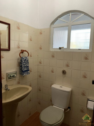 Imagem Casa com 4 Quartos à Venda, 200 m² em Vila Abernéssia - Campos Do Jordão