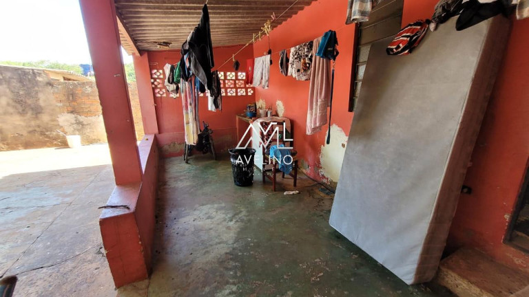 Imagem Casa com 3 Quartos à Venda, 38 m² em Conjunto Aero Rancho - Campo Grande Imagem Casa com 3 Quartos à Venda, 38 m² em Conjunto Aero Rancho - Campo Grande