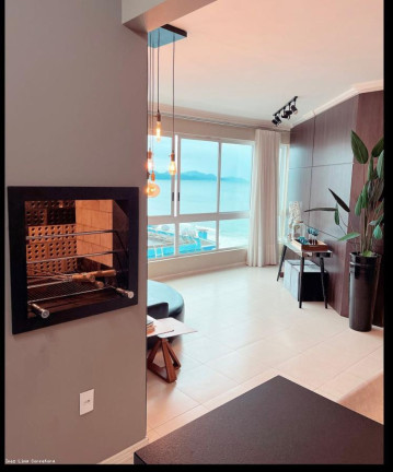 Imagem Imóvel com 4 Quartos para Temporada, 150 m² em Meia Praia - Itapema Imagem Imóvel com 4 Quartos para Temporada, 150 m² em Meia Praia - Itapema