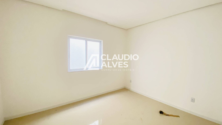 Imagem Casa com 4 Quartos à Venda, 118 m² em Sim - Feira De Santana Imagem Casa com 4 Quartos à Venda, 118 m² em Sim - Feira De Santana