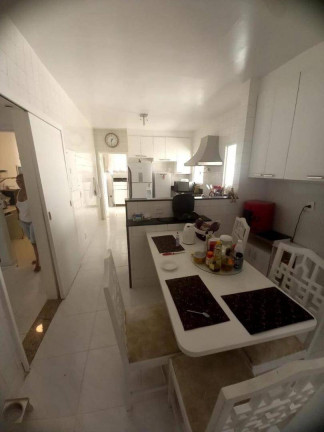 Imagem Casa de Condomínio com 5 Quartos à Venda, 470 m² em Barra Da Tijuca - Rio De Janeiro