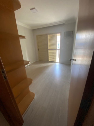 Imagem Apartamento com 3 Quartos à Venda, 285 m² em Aparecida - Santos