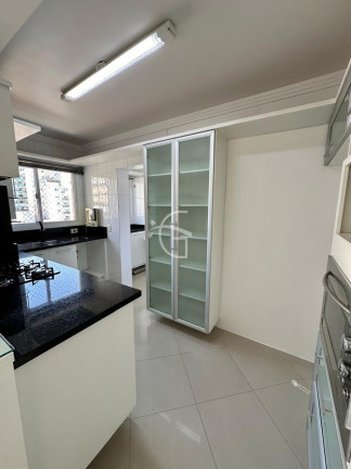 Imagem Apartamento com 3 Quartos à Venda, 85 m² em América - Joinville