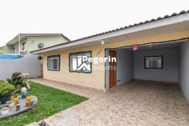Casa com 3 Quartos à Venda, 115 m² em Uberaba - Curitiba