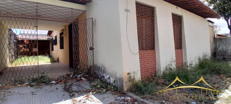 Imagem Casa com 3 Quartos à Venda, 161 m² em Candelária - Natal