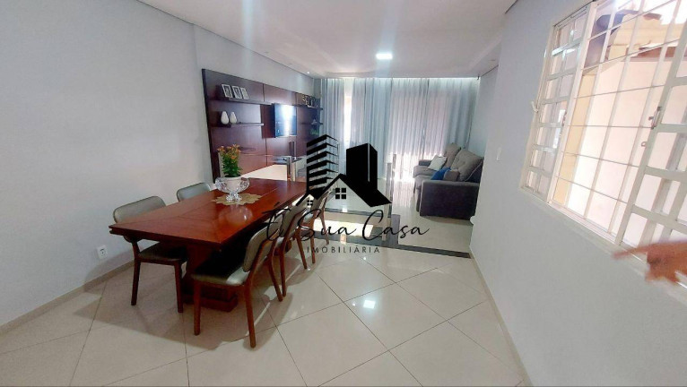 Imagem Casa com 3 Quartos à Venda, 360 m² em Europa - Contagem Imagem Casa com 3 Quartos à Venda, 360 m² em Europa - Contagem