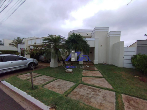 Imagem Casa com 3 Quartos à Venda, 249 m² em Aeroporto - Araçatuba Imagem Casa com 3 Quartos à Venda, 249 m² em Aeroporto - Araçatuba