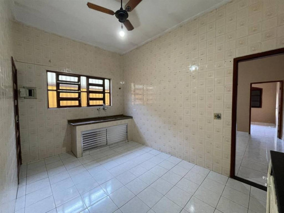Imagem Casa com 2 Quartos à Venda, 77 m² em Vila Tupi - Praia Grande Imagem Casa com 2 Quartos à Venda, 77 m² em Vila Tupi - Praia Grande